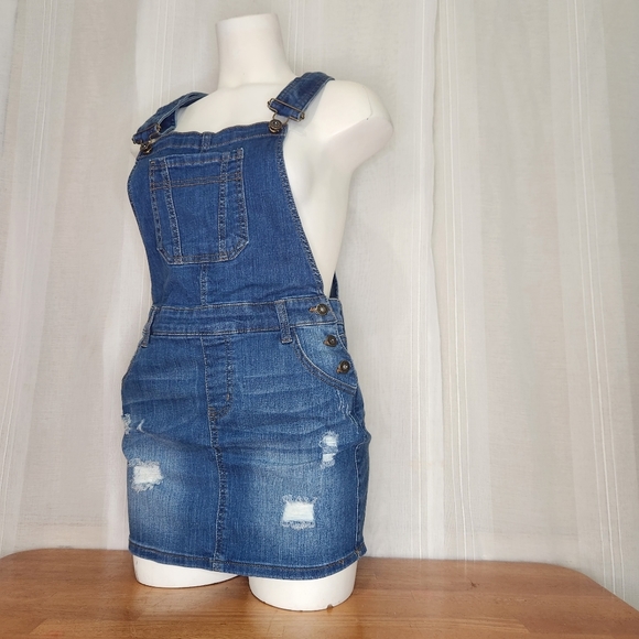 Wax Jeans Women's Juniors Distressed Denim Overall Dress Size Medium. - Picture 4 of 15